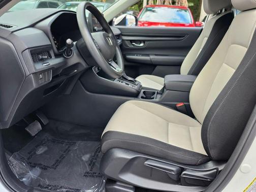 2025 Honda CR-V LX 2WD