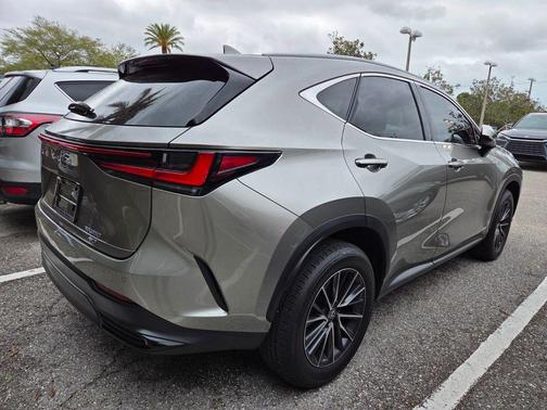 2025 Lexus NX 350 Premium