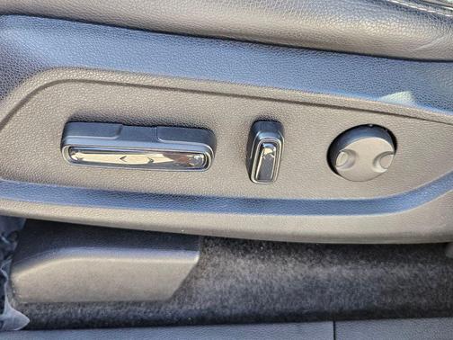 2023 Honda Pilot 2WD EX-L 8 Passenger