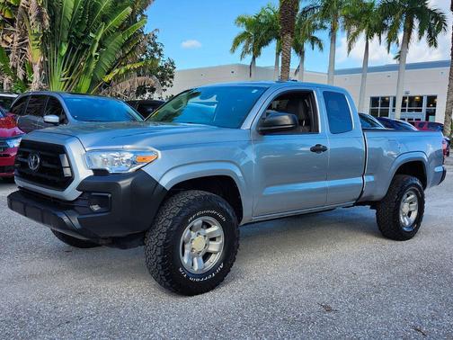 2023 Toyota Tacoma SR