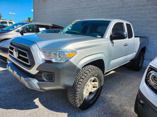 2023 Toyota Tacoma SR