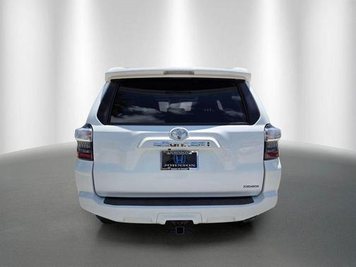 Ice Cap 2024 Toyota 4Runner SR5 Premium
