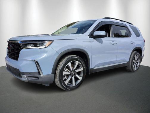 Sonic Gray Pearl 2023 Honda Pilot AWD Elite