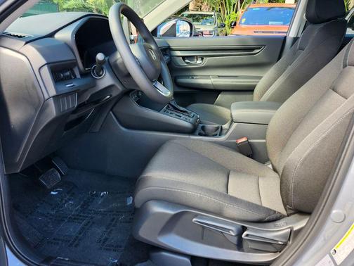 2026 Honda CR-V LX 2WD