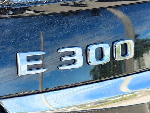 2018 Mercedes-Benz E-Class E 300