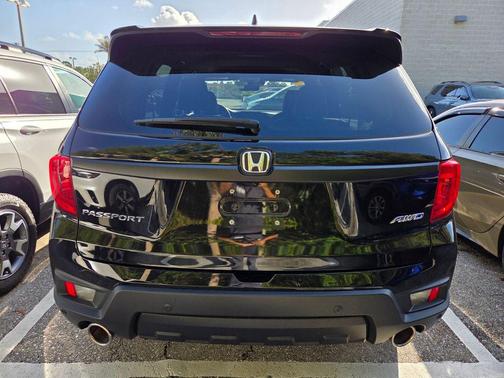 Crystal Black Pearl 2023 Honda Passport AWD EX-L