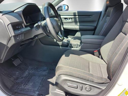 Platinum White Pearl 2026 Honda CR-V Hybrid TrailSport AWD