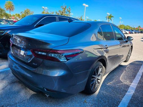 2024 Toyota Camry XLE