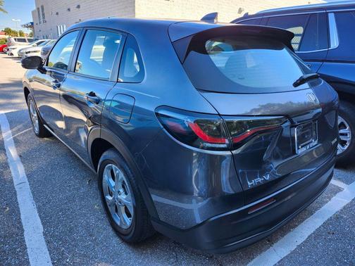 2023 Honda HR-V LX