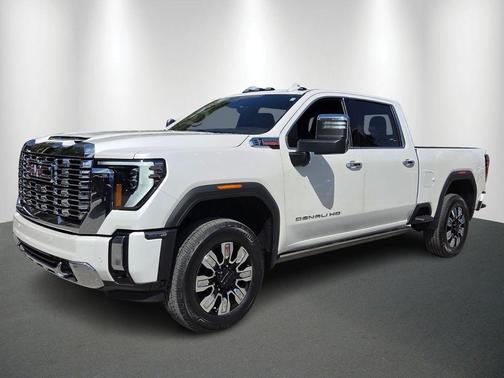 White Frost Tricoat 2024 GMC Sierra 2500 Denali