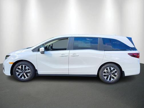 Platinum White Pearl 2026 Honda Odyssey EX-L