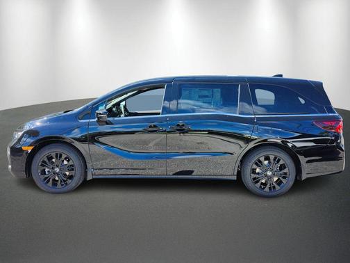 Crystal Black Pearl 2026 Honda Odyssey EX-L