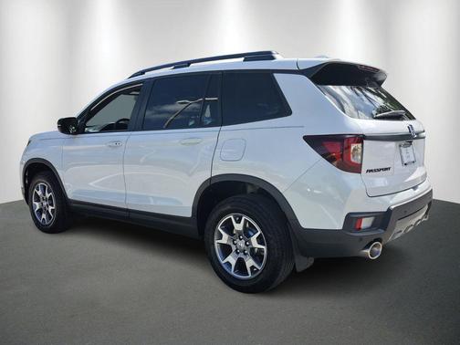2023 Honda Passport AWD TrailSport