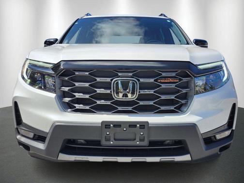 2023 Honda Passport AWD TrailSport