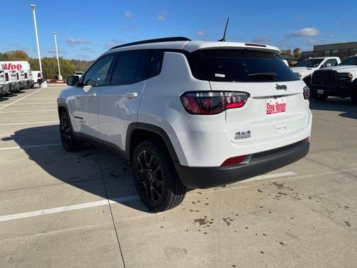 bright white clearcoat 2026 Jeep Compass Latitude