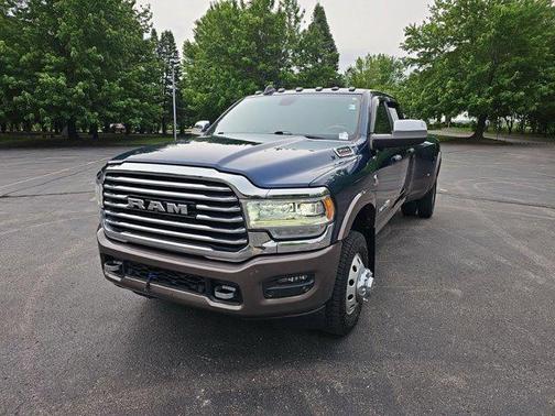 Patriot Blue Pearlcoat 2019 RAM 3500 Longhorn