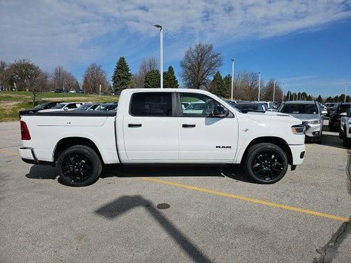 Bright White Clearcoat 2026 RAM 1500 Limited