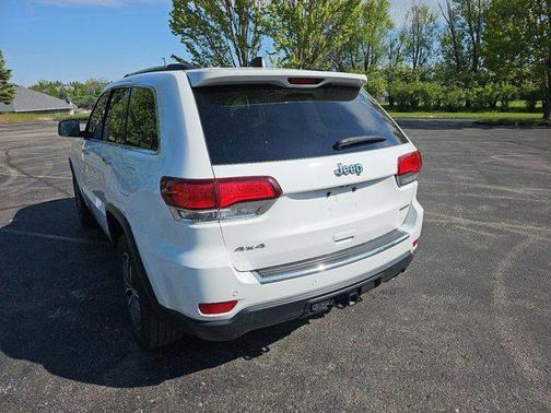 Bright White Clearcoat 2021 Jeep Grand Cherokee Limited