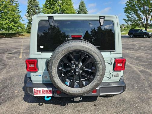 Earl Clearcoat 2023 Jeep Wrangler 4xe Sahara