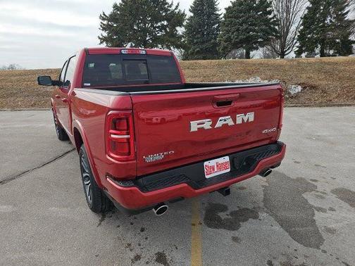 Molten Red Pearlcoat 2026 RAM 1500 Limited