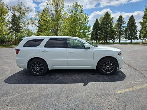 White Knuckle Clearcoat 2017 Dodge Durango R/T