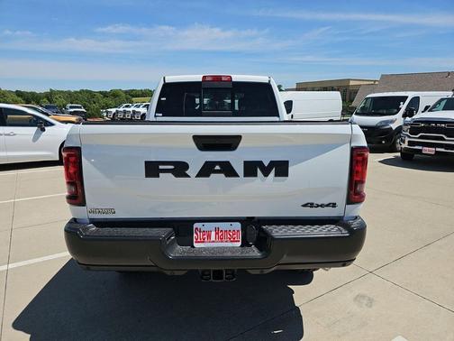 Bright White Clearcoat 2026 RAM 2500 Tradesman Crew Cab 4x4 6'4' Box