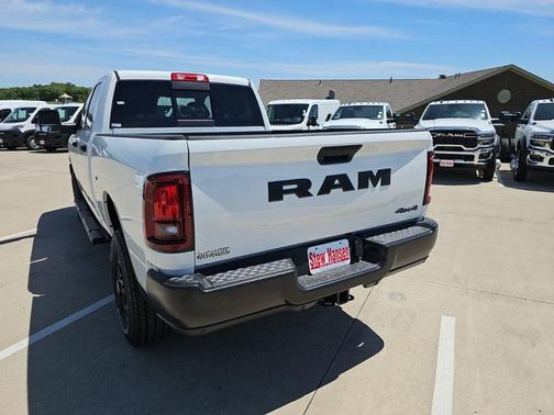 Bright White Clearcoat 2026 RAM 2500 Tradesman Crew Cab 4x4 6'4' Box