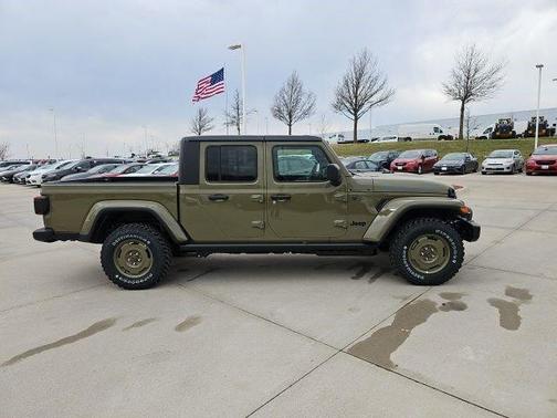 41 2026 Jeep Gladiator Willys 41 4x4