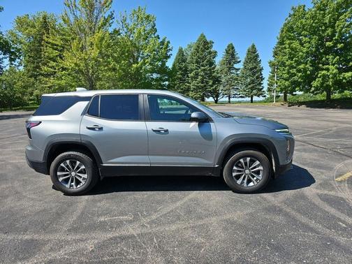 Sterling Gray Metallic 2026 Chevrolet Equinox 1LT
