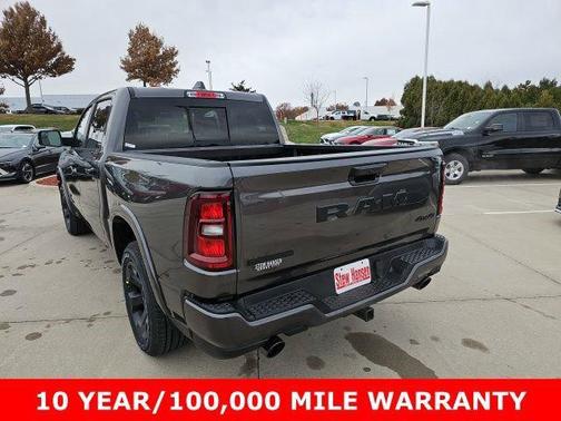 Granite Crystal Metallic Clearcoat 2026 RAM 1500 Big Horn/Lone Star