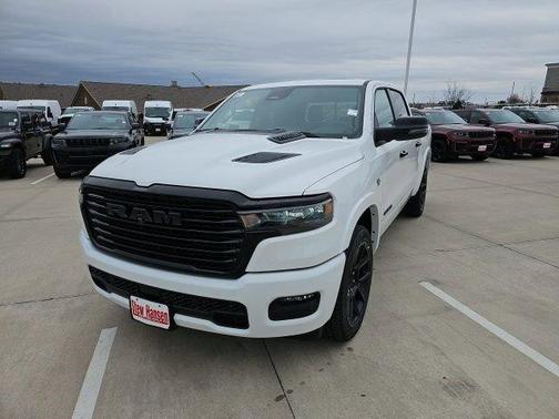 Bright White Clearcoat 2026 RAM 1500 Laramie