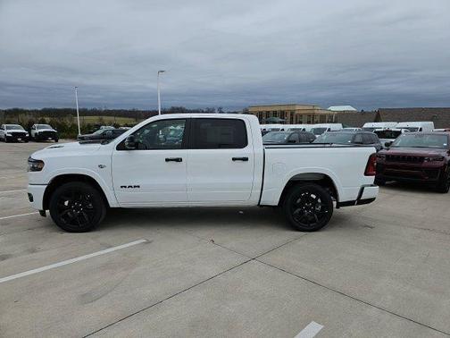 Bright White Clearcoat 2026 RAM 1500 Laramie