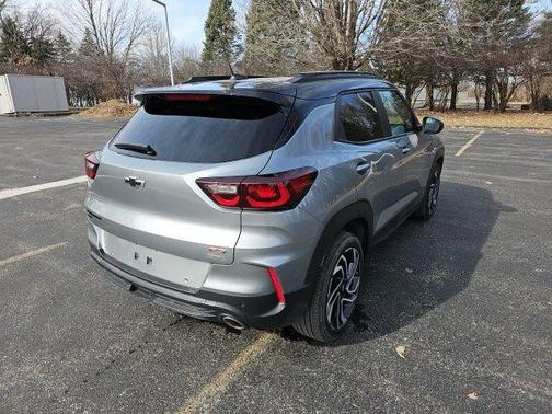 Sterling Gray Metallic 2025 Chevrolet Trailblazer RS
