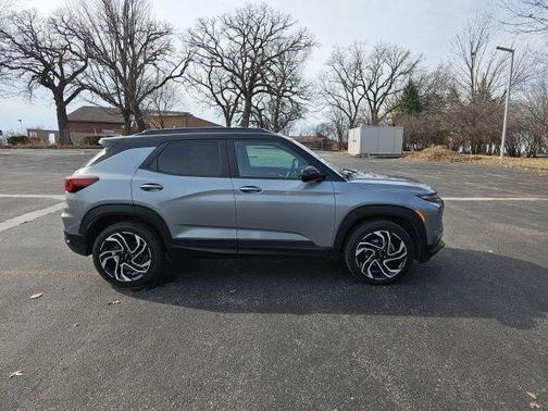 Sterling Gray Metallic 2025 Chevrolet Trailblazer RS