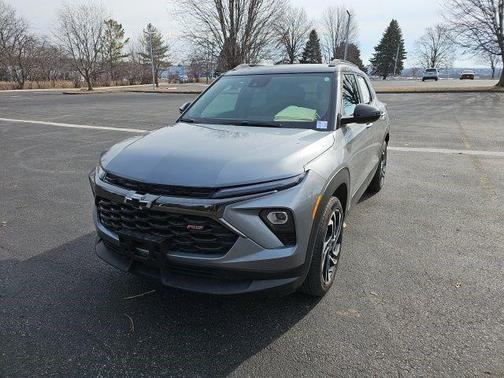 Sterling Gray Metallic 2025 Chevrolet Trailblazer RS
