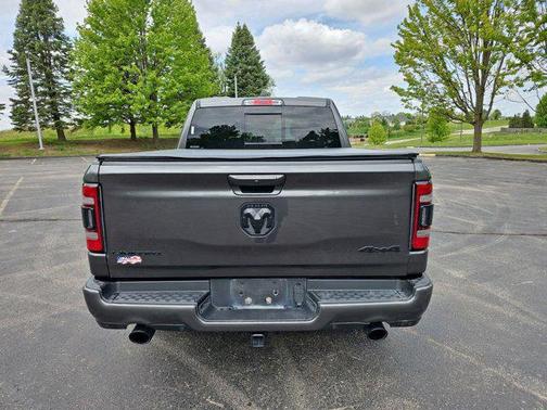 Granite Crystal Metallic Clearcoat 2021 RAM 1500 Limited