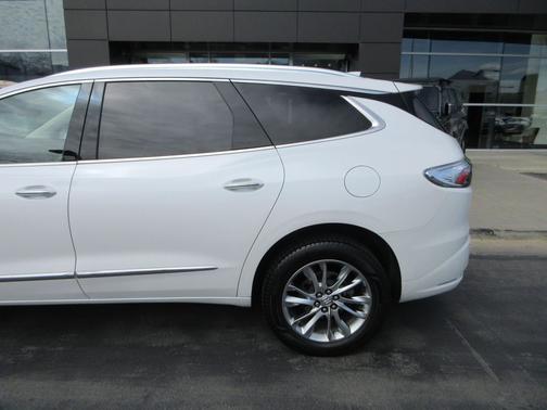 White Frost Tricoat 2023 Buick Enclave Avenir AWD