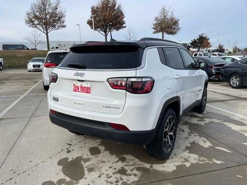 Bright White Clearcoat 2026 Jeep Compass Limited