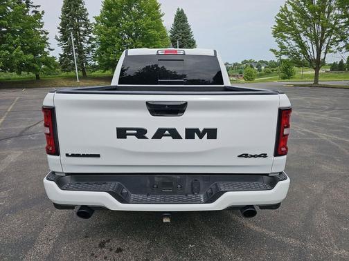 Bright White Clearcoat 2025 RAM 1500 Laramie