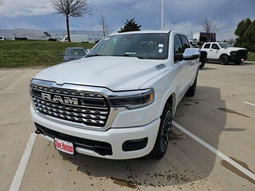 Ivory White Tri-Coat Pearlcoat 2026 RAM 1500 Limited