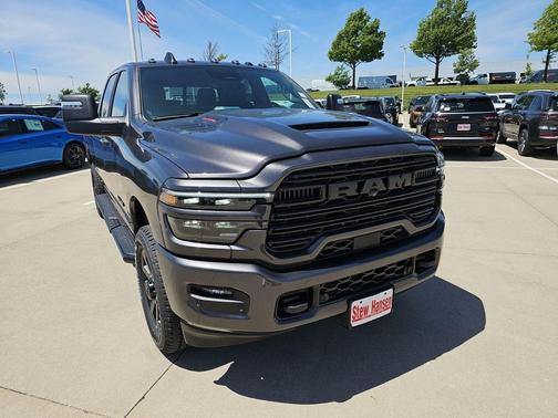 Granite Crystal Metallic Clearcoat 2026 RAM 2500 Laramie Crew Cab 4x4 6'4' Box