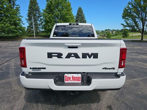 Bright White Clearcoat 2026 RAM 2500 Laramie Crew Cab 4x4 6'4' Box