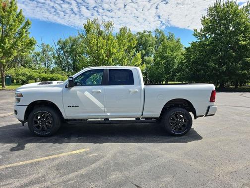 Bright White Clearcoat 2026 RAM 2500 Laramie Crew Cab 4x4 6'4' Box