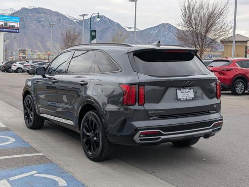Gravity Grey 2023 Kia Sorento SX