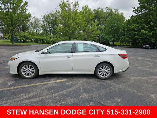 Blizzard Pearl 2015 Toyota Avalon Limited