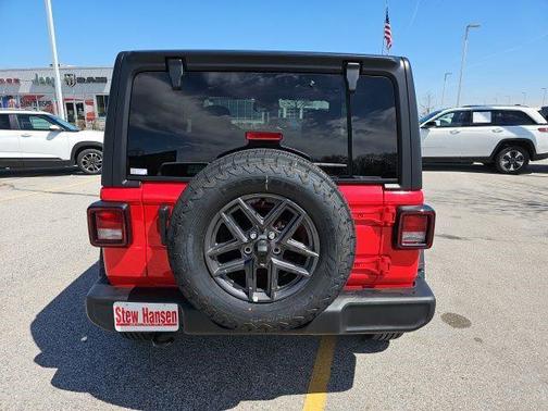 Firecracker Red Clearcoat 2026 Jeep Wrangler Sport S