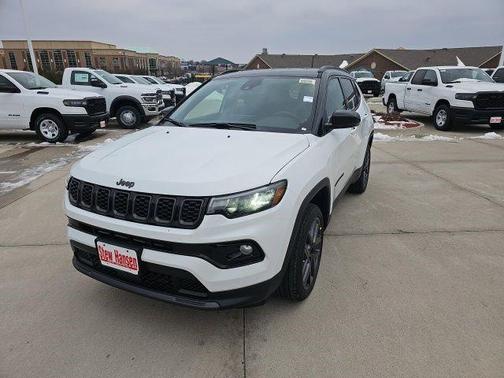 Bright White Clearcoat 2026 Jeep Compass Limited