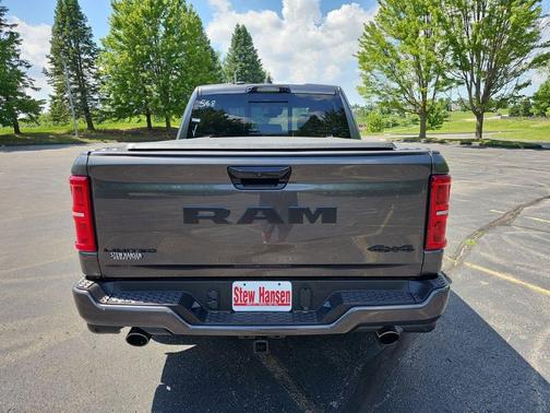 Granite Crystal Metallic Clearcoat 2026 RAM 1500 Limited