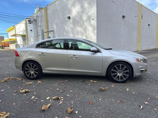 2017 Volvo S60 Inscription T5