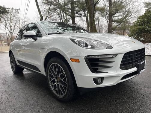 2016 Porsche Macan S
